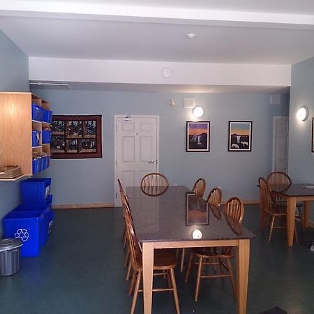 Hot Springs Campground And Hostel Upper Laberge Bagian luar foto