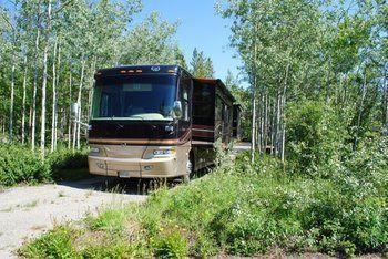 Hot Springs Campground And Hostel Upper Laberge Bagian luar foto